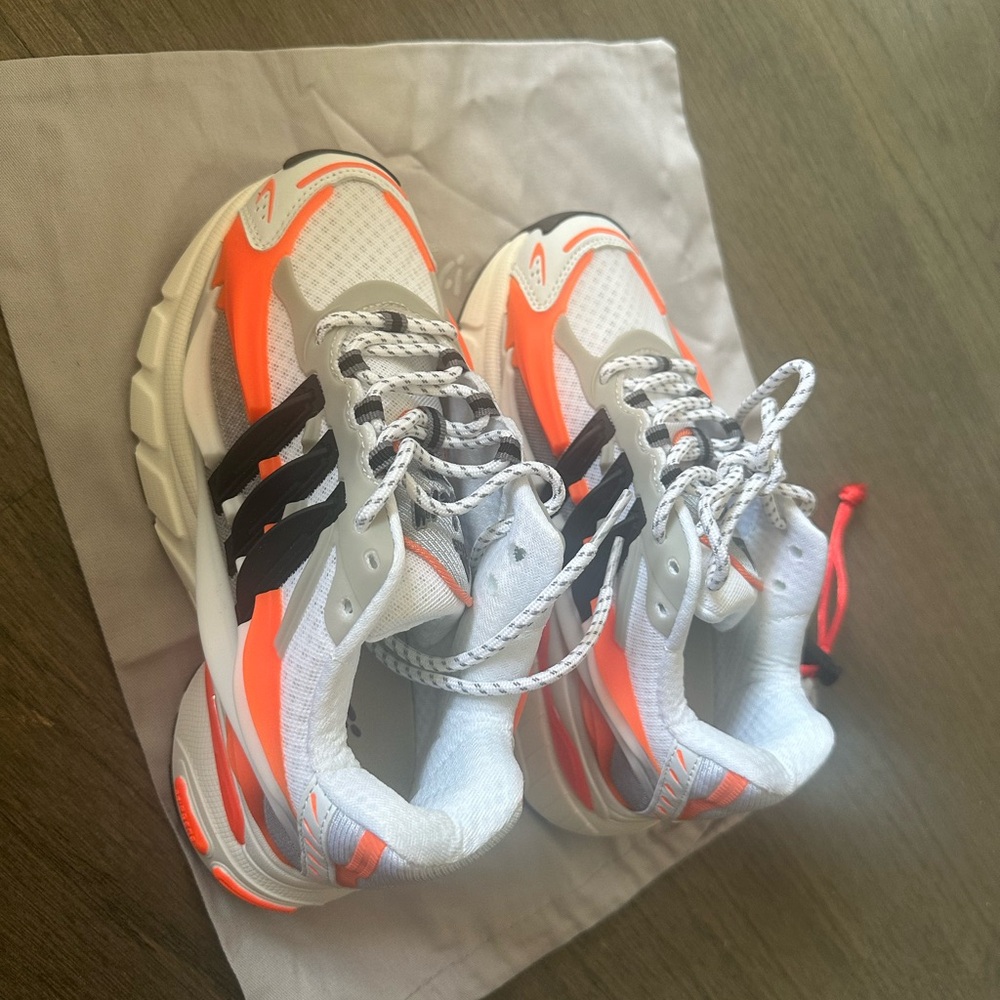 Adidas Jellyfish